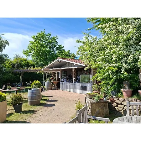 Obst- Und Weingut Ingenhof Apartamento Malente
