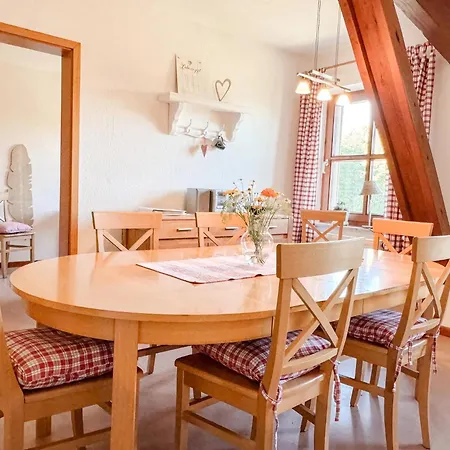 Obst- Und Weingut Ingenhof Apartment Malente