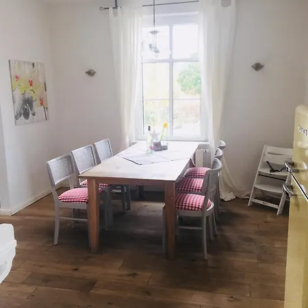 Obst- Und Weingut Ingenhof Apartment Malente